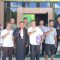 Keterangan Foto : Penasehat Hukum Helman Tambunan SH bersama saksi dari masyarakat Desa Lumut Maju berfoto bersama di depan Pengadilan Negeri Sibolga seusai memberikan kesaksian untuk Terdakwa Atalisi Lahagu, Rabu (15/5/2023).