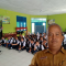 Foto : Kasat Binmas Polres Tapteng, Iptu Dela Antomi saat memberikan penjelasan tentang bahaya penyalahgunaan narkotika kepada pelajar SMP N 2 Pandan Nauli, Senin (27/11/23).