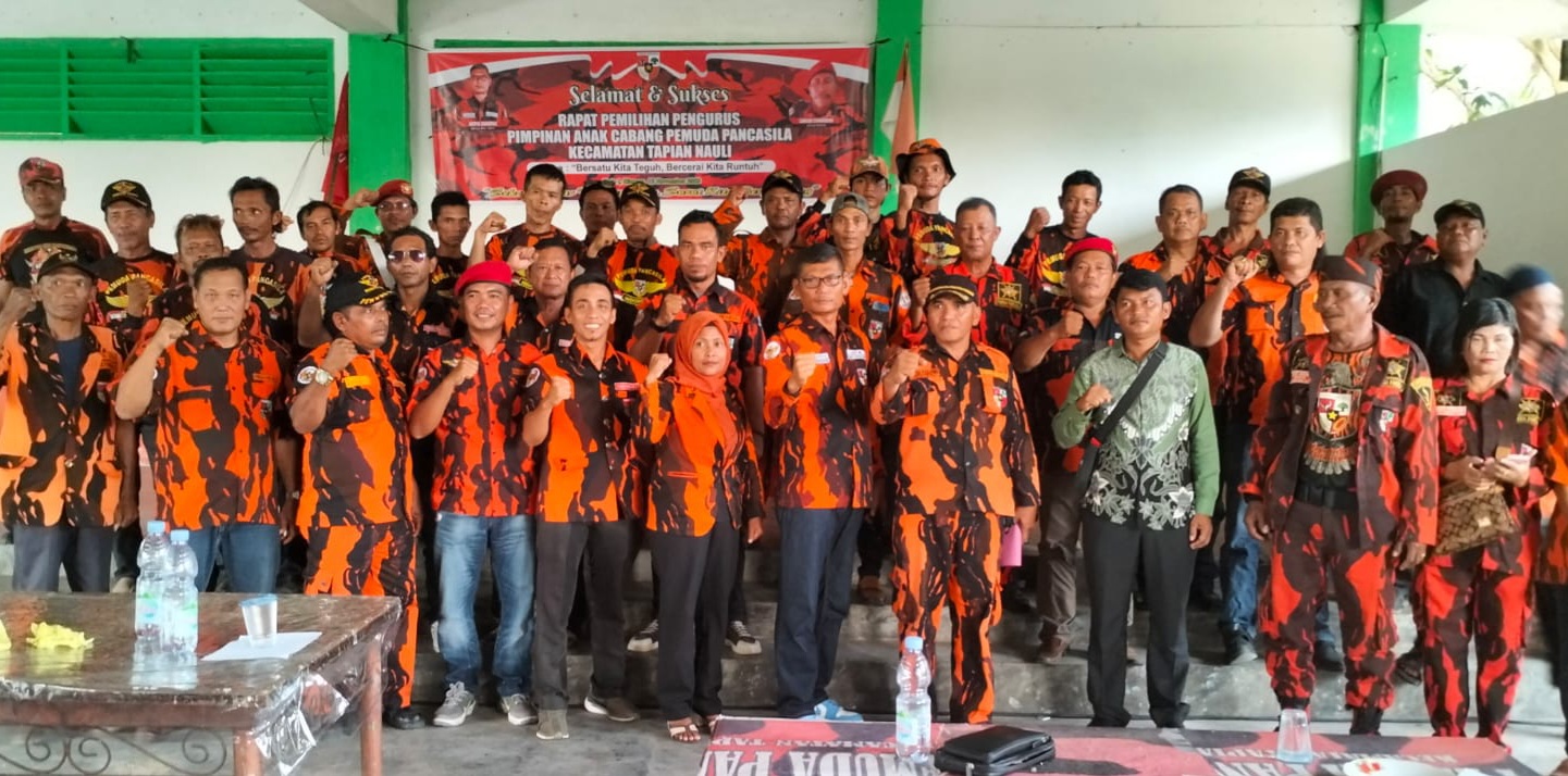 Ket foto : Foto Bersama MPC Pemuda Pancasila Kabupaten Tapanuli Tengah