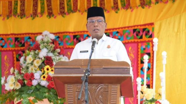 Foto : Pj Bupati Tapanuli Tengah, Dr. Sugeng Riyanta, SH, MH