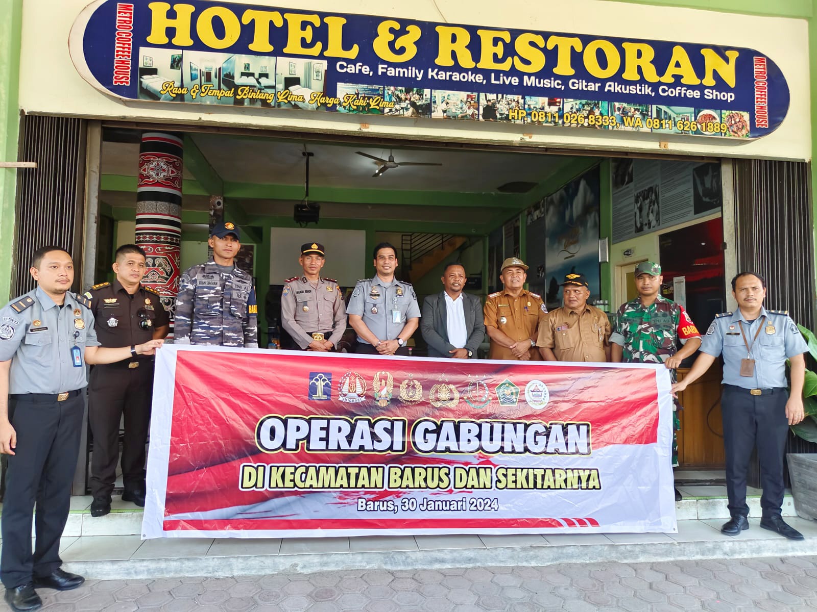Foto : Rapat Pembentukan Tim Pengawasan Orang Asing (PORA) Tingkat Kecamatan di wilayah Kecamatan Barus dan sekitarnya tahun 2024, yang digelar di Puskesmas Kedai Tiga, Kecamatan Barus, Kabupaten Tapteng, Senin (29/1/2024).