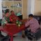 Foto : Kopda Emerson Hutabarat, Babinsa Koramil 03/Pandan saat melakukan Komunikasi Sosial kepada masyarakat Sibuluan Terpadu, Kecamatan Pandan pada Rabu (13/3/24).