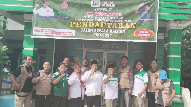 Foto : Ketua DPC PKB Tapteng, Abdul Rahman Sibuea dan para Tim penjaringan Calon Bupati dan wakil Bupati Tapanuli Tengah tahun 2024.