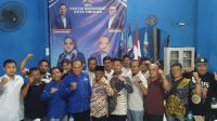 Foto : Nardi Pohan dan Tim pemenangan Muhammad Fadhil Hutagalung foto Bersama dengan Tim Penjaringan Bacalon Walikota DPC Partai Demokrat Kota Sibolga.