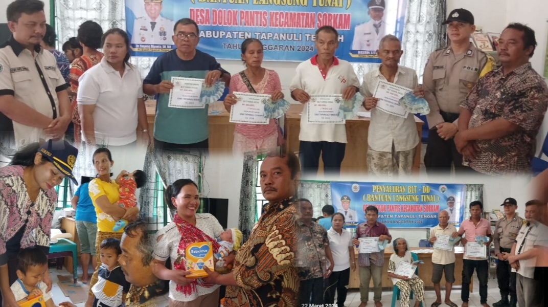 Foto : Kepala Desa Dolok Pantis, Basrin Situmeang saat membagikan langsung BLT dan makanan Tambahan balita kepada masyarakat