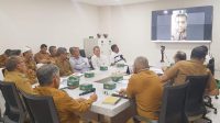 Foto : Ketua DPRD Kabupaten Tapteng, Khairul Kiedy Pasaribu saat menyampaikan tanggapannya melalui zoom meeting