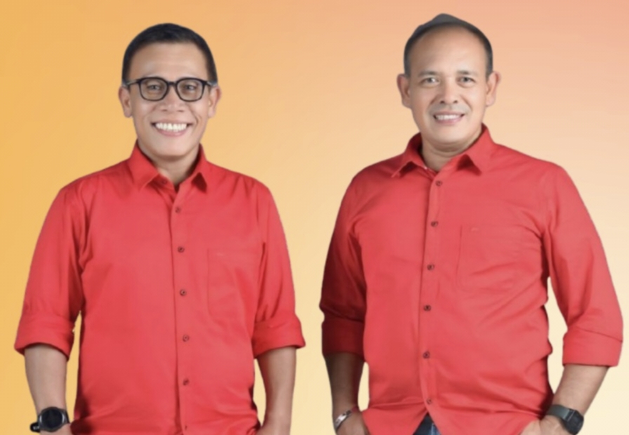 Foto : Pasangan Masinton Pasaribu-Mahmud Efendi.