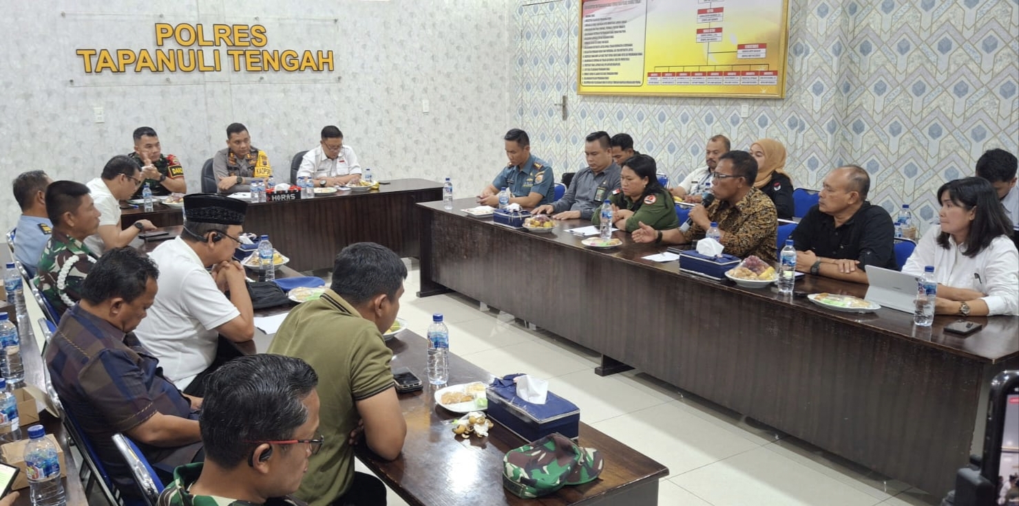 Foto : Rapat konsultasi bersama Forkopimda dan juga kedua paslon menyikapi insiden yang terjadi pada Selasa 19 November 2024