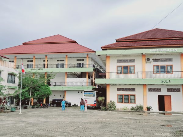 STIKes Nauli Husada Bantah Pemberita Mahasiswa Dipaksa Angkat Besi, Kegiatan Murni Gotong Royong Akreditasi dan Kebersihan Kampus