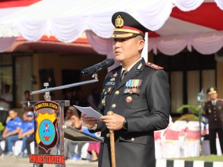 Kapolres Tapteng Pimpin Upacara Hari Bhayangkara ke-80, Bacakan Amanat Presiden Prabowo