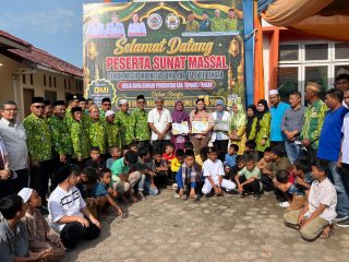 Tak Pandang Agama, DMI Tapteng Gelar Sunat Massal Gratis untuk 80 Anak,  Wujud Kepedulian Sosial dan Semangat Kebersamaan