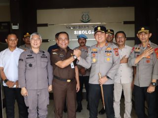 Kapolres Tapteng Perkuat Sinergi dengan Kejari Sibolga