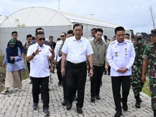 Bupati Masinton Pasaribu Hadiri Pembahasan Pengembangan Pertanian Berbasis AI di Kawasan Danau Toba