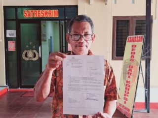 Penuhi Panggilan Penyidik, Sahat Sihombing Serahkan Bukti dan Keterangan Tambahan Perusakan Plang 