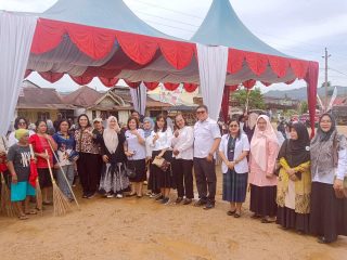 Bakti Sosial HUT ke-81 Tapteng, Warga Hutanabolon dan Tukka Dapat Layanan Kesehatan Gratis
