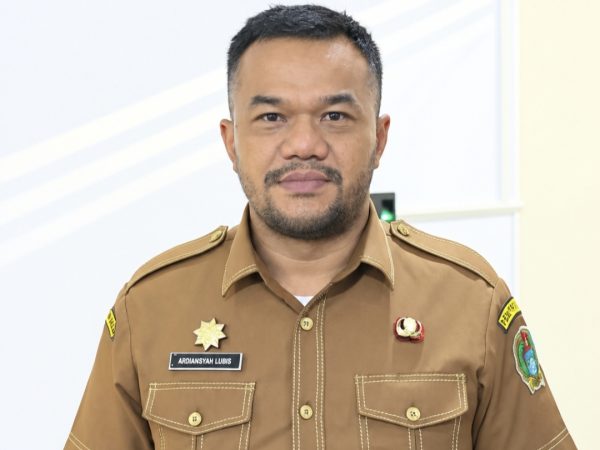 Antisipasi Kabut Asap, Ardiansyah Lubis Instruksikan Seluruh SLB, SMA, dan SMK di Tabagsel Wajibkan Masker Mulai 15 Oktober