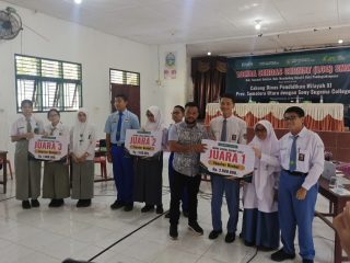 LCC SMA se-Cabdisdik Wilayah XI, Tiga Sekolah Terbaik Melaju ke Tingkat Provinsi